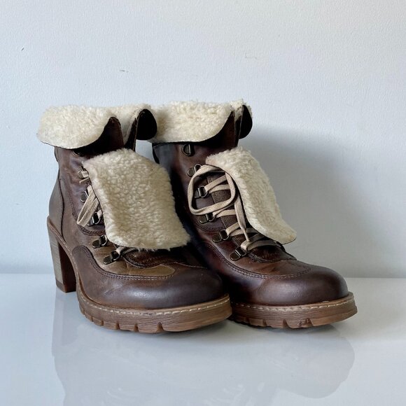 Ladies "Locale" Brown Leather Lace-Up Ankle Boots - Picture 1 of 16